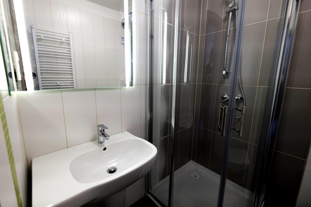 Hotel Mazurek Koło Buitenkant foto